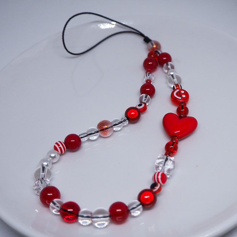 Czerwona przezroczysta mobilna – Pearl Trim Chain recenzja i cena